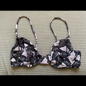 Acacia swimwear black elephant Manhattan style top